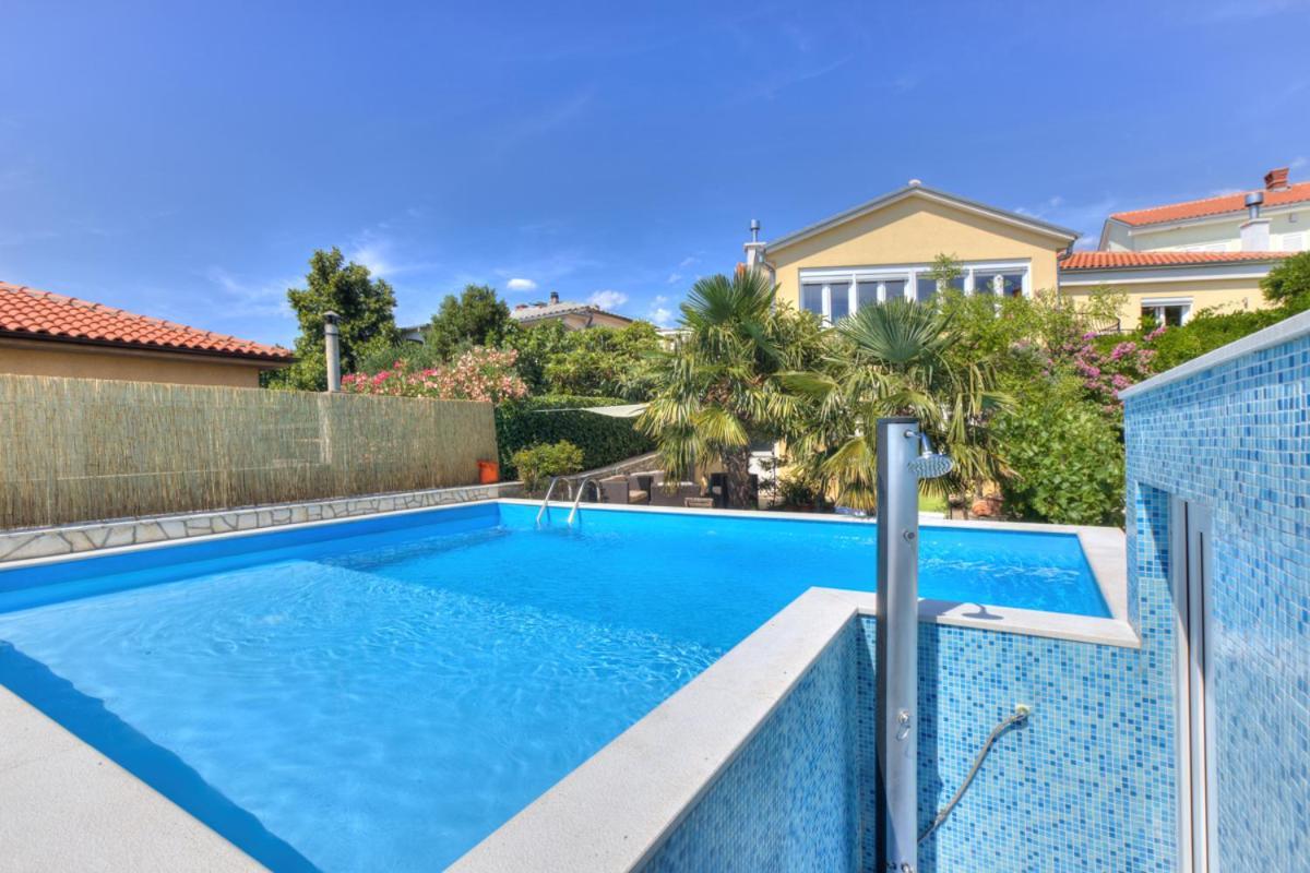 Villa Dalmare Novi Vinodolski Exterior foto